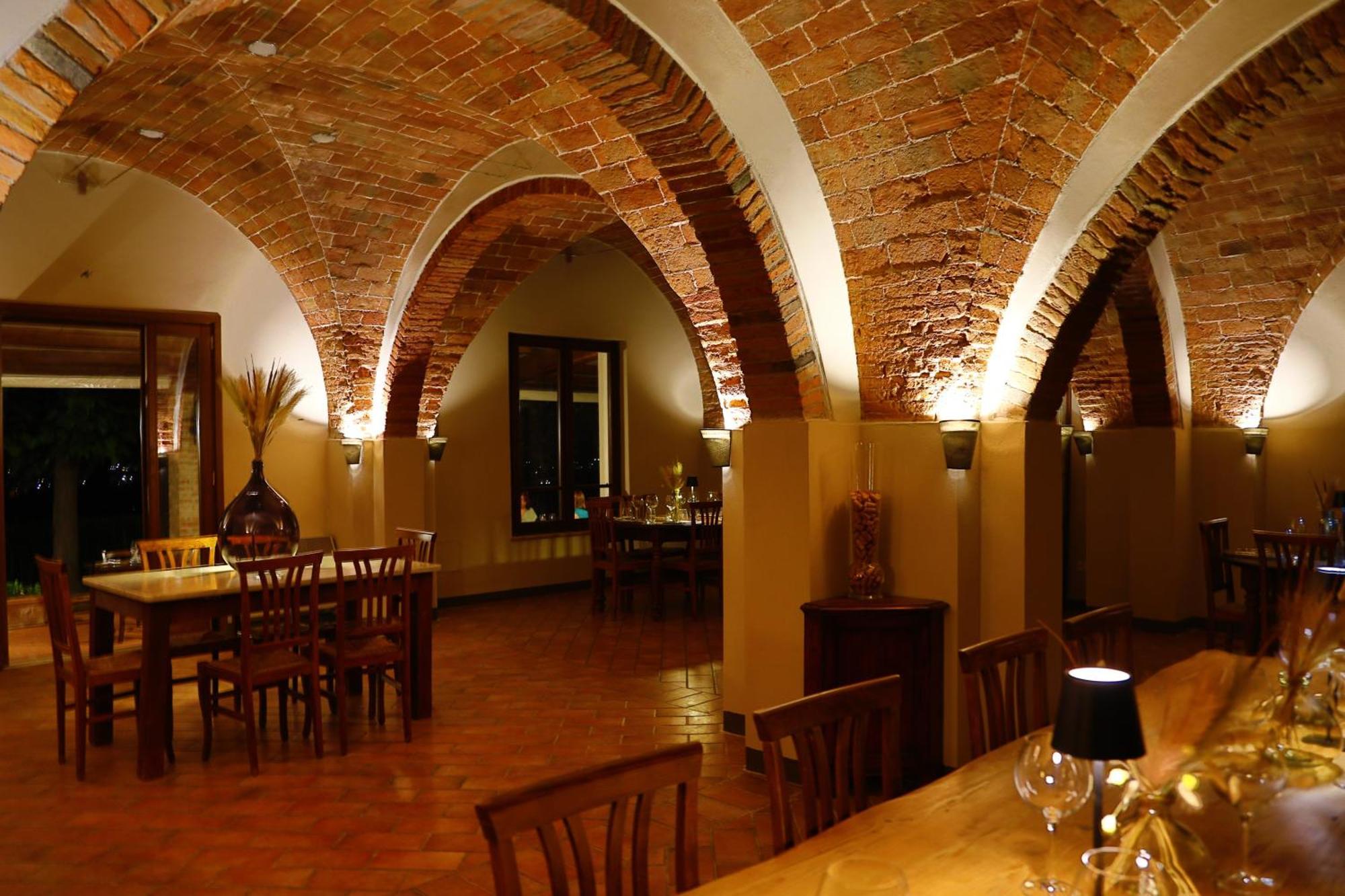 Agriturismo Cascina Cipressa San Romano  Екстериор снимка