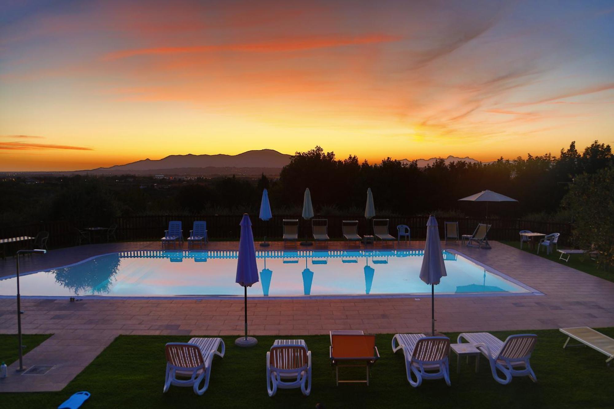 Agriturismo Cascina Cipressa San Romano  Екстериор снимка