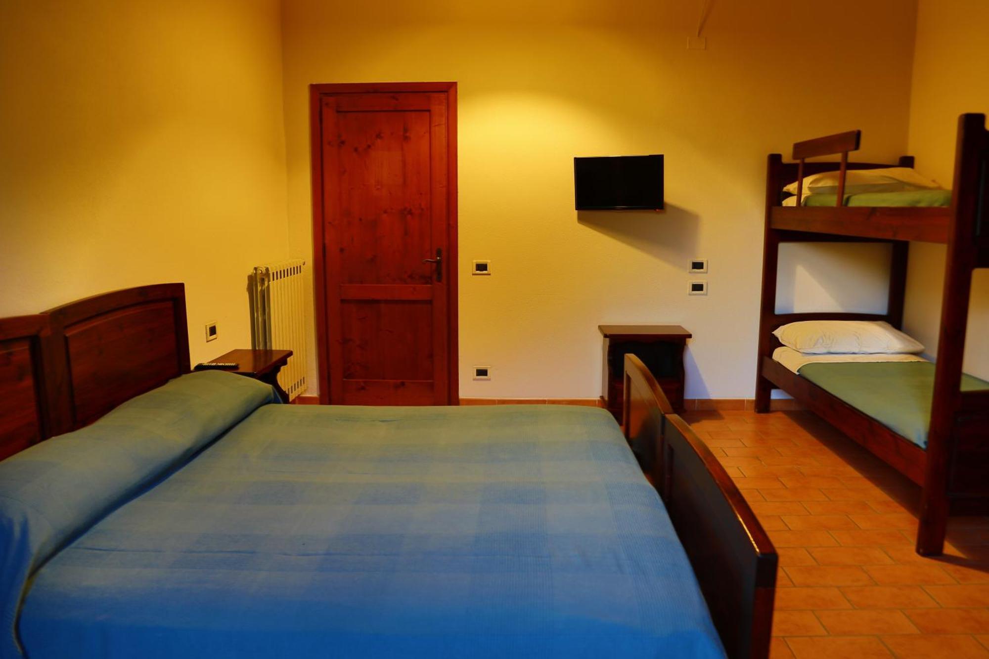 Agriturismo Cascina Cipressa San Romano  Екстериор снимка
